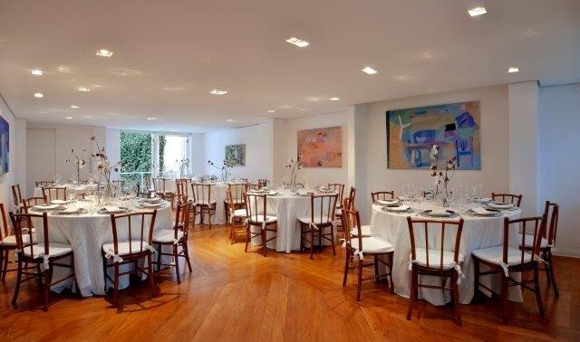 5alao-balcao-montagem-prata-e-algodao-50-lugares 5alao-balcao-montagem-prata-e-algodao-50-lugares